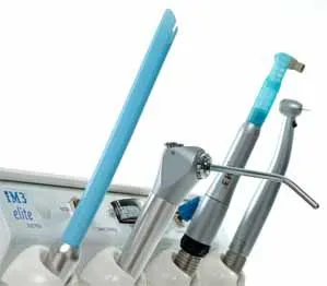 DU-Elite dental unit used for ultrasonic scaling and cleaning of pets' teeth